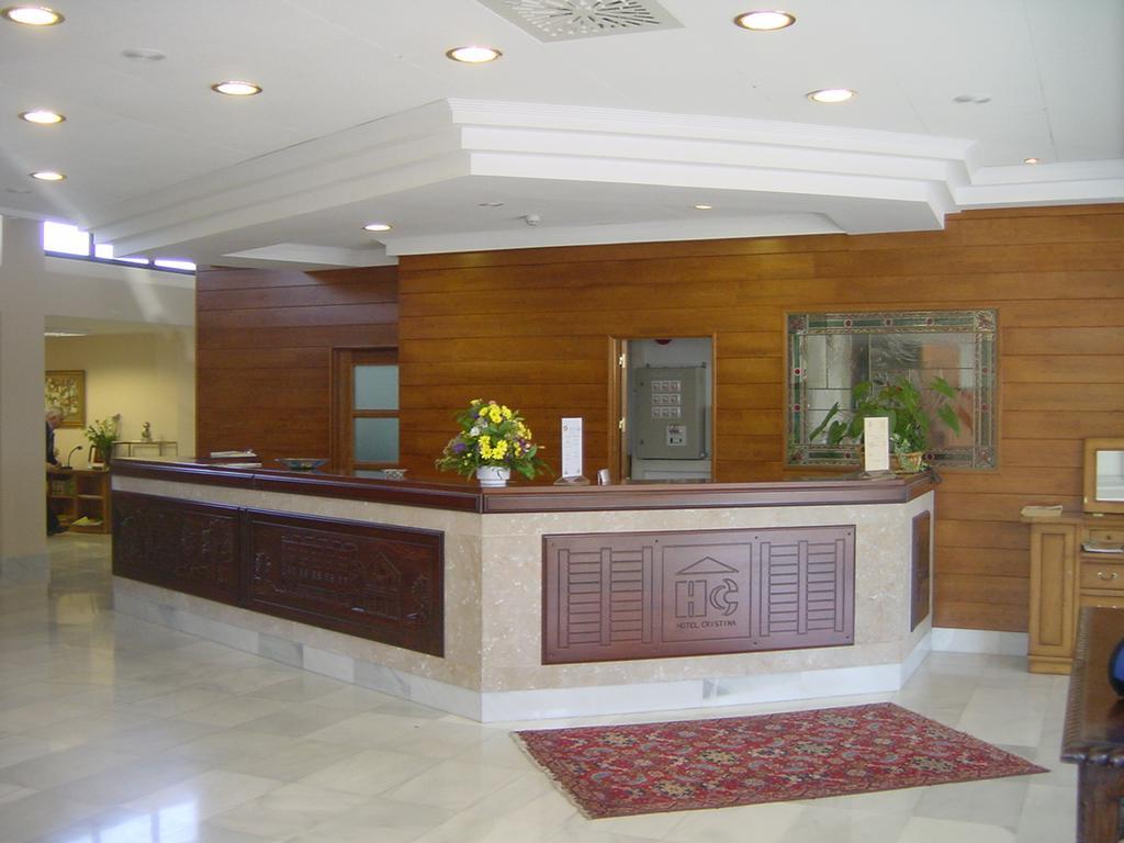 Hotel Cristina Noreña Zewnętrze zdjęcie